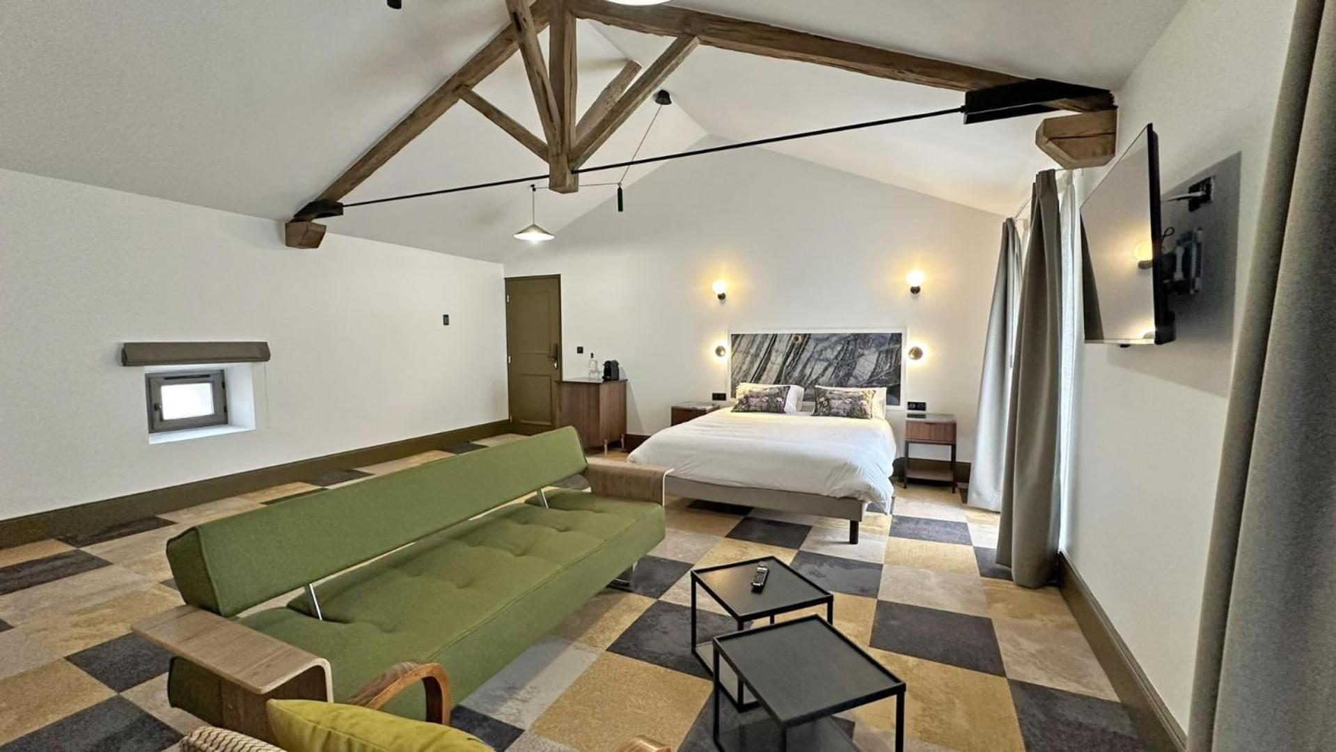 Le Manoir Des Perrieres Bed & Breakfast Rochechouart Ngoại thất bức ảnh