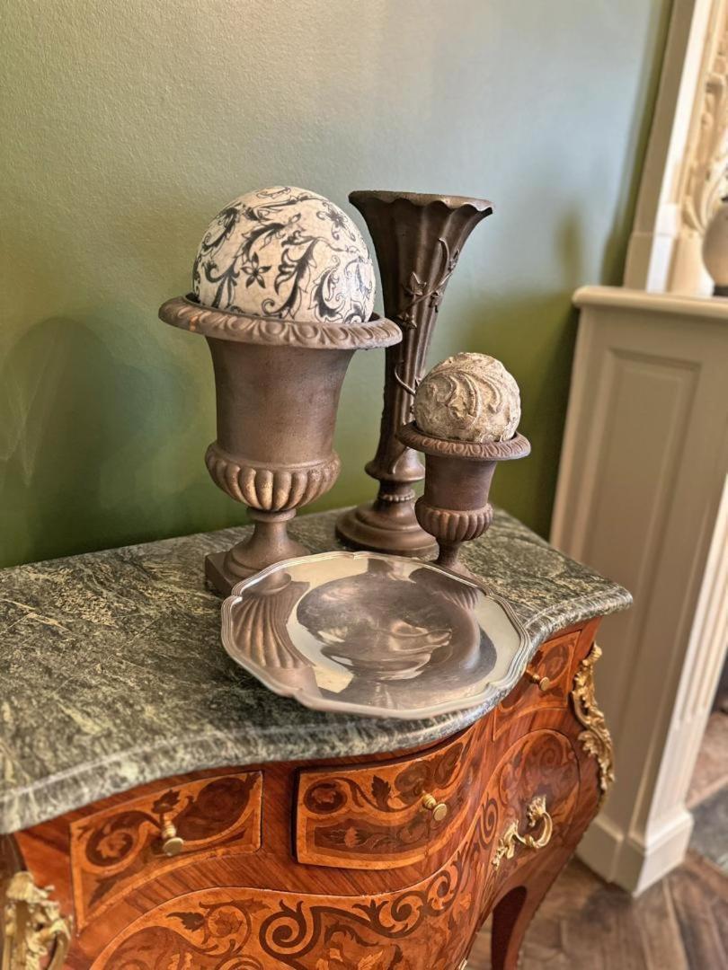 Le Manoir Des Perrieres Bed & Breakfast Rochechouart Ngoại thất bức ảnh